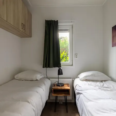 Дом отдыха W Garden & Views, Cleaning Included Хундерло